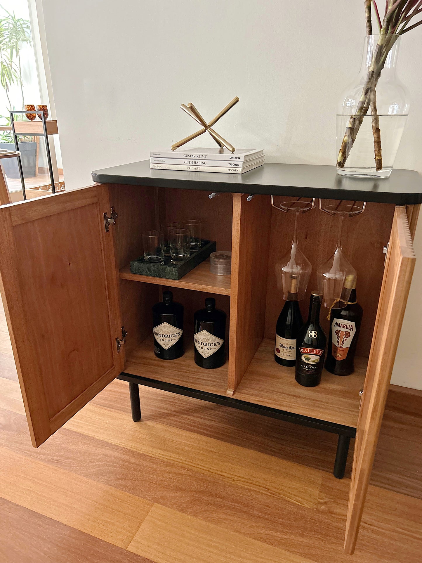 Bar/ Aparador AMALIA