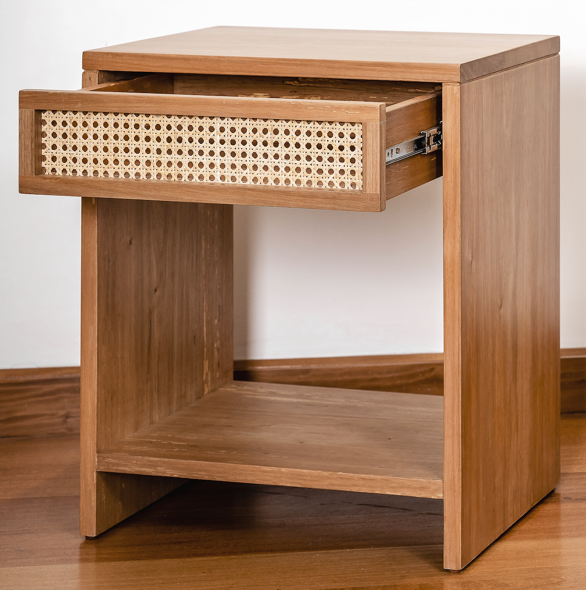 Mesa de Noche LESOTO