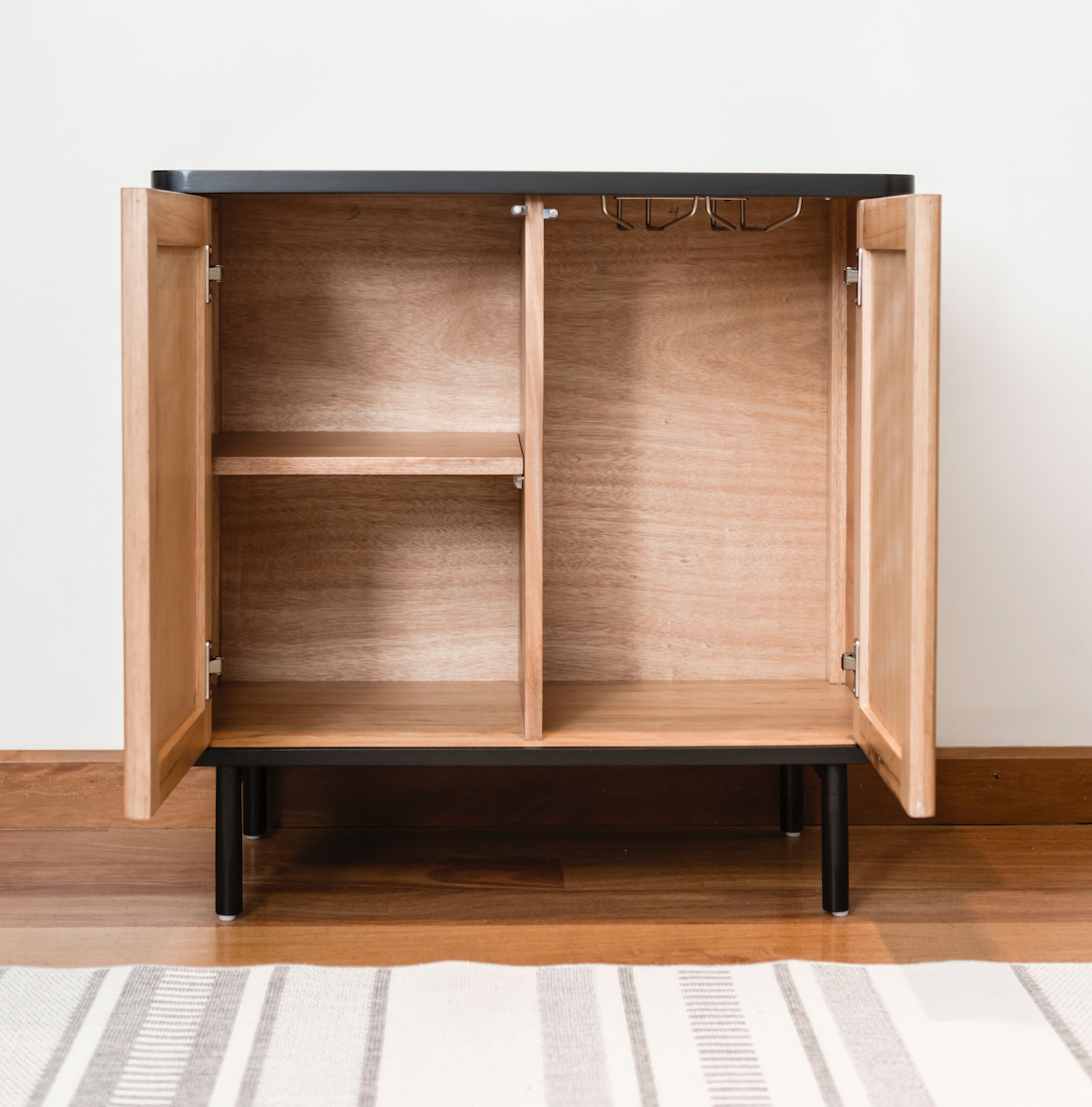 Bar/ Aparador AMALIA